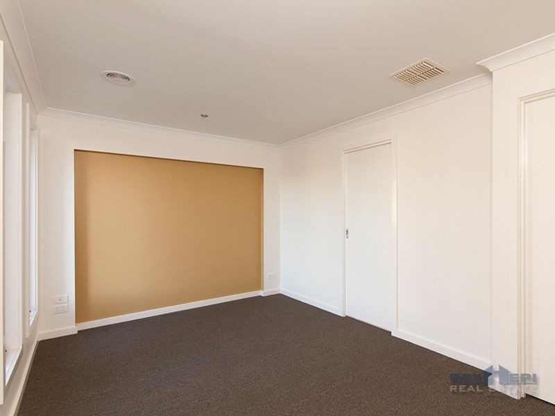 Unit 4/280 Pound Road, Hampton Park VIC 3976