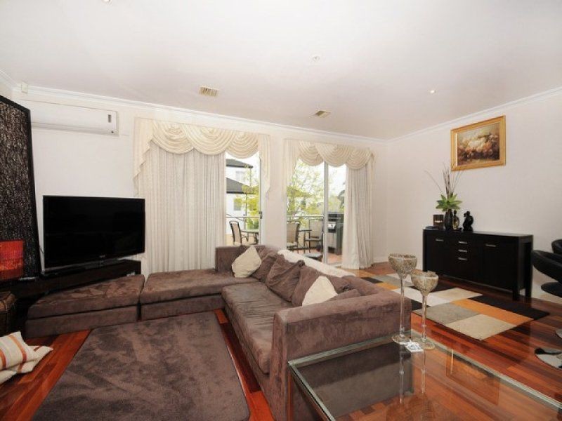 46 Scarborough Drive, Patterson Lakes VIC 3197