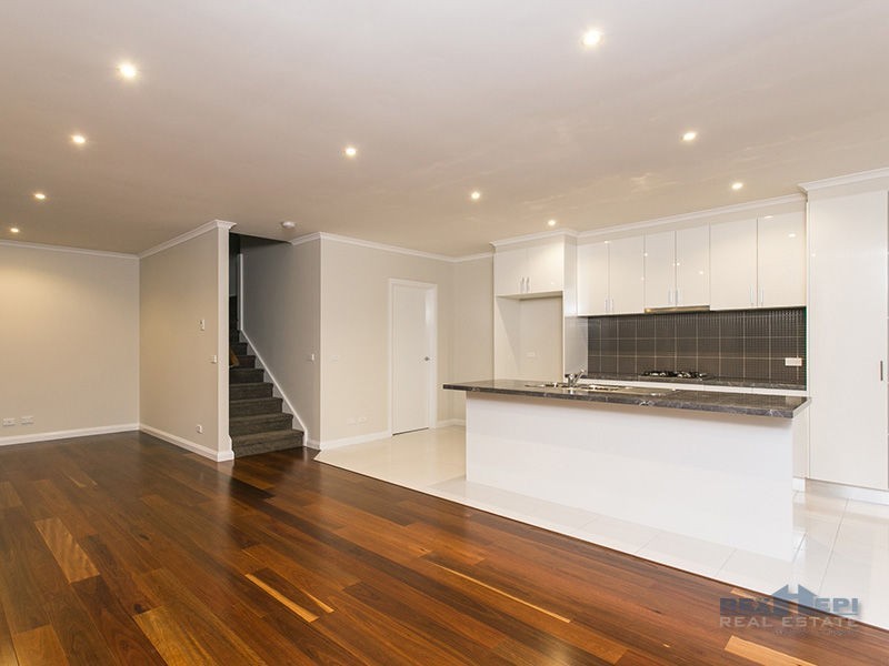 4/105 Springfield Drive, Narre Warren VIC 3805