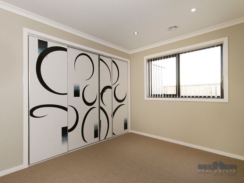 39 Everlasting Boulevard, Cranbourne West VIC 3977