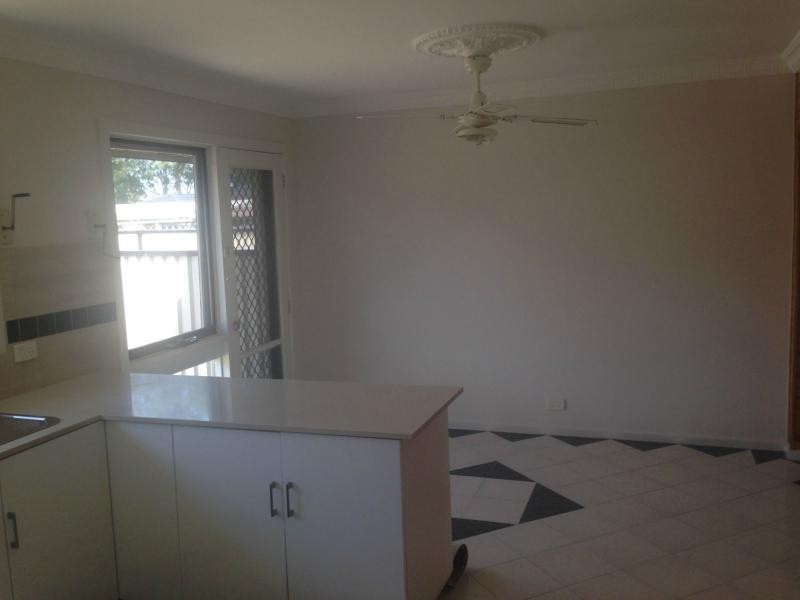 1/14 Frawley Road, Doveton VIC 3177