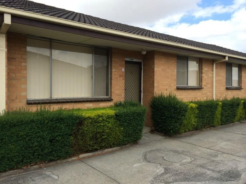 Unit 3/64 Hammond Road, Dandenong VIC 3175