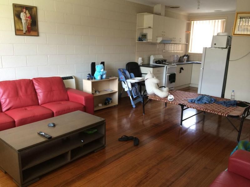 Unit 4/64 Hammond Road, Dandenong VIC 3175