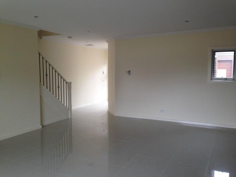 Unit 5/6-8 Innes Court, Berwick VIC 3806