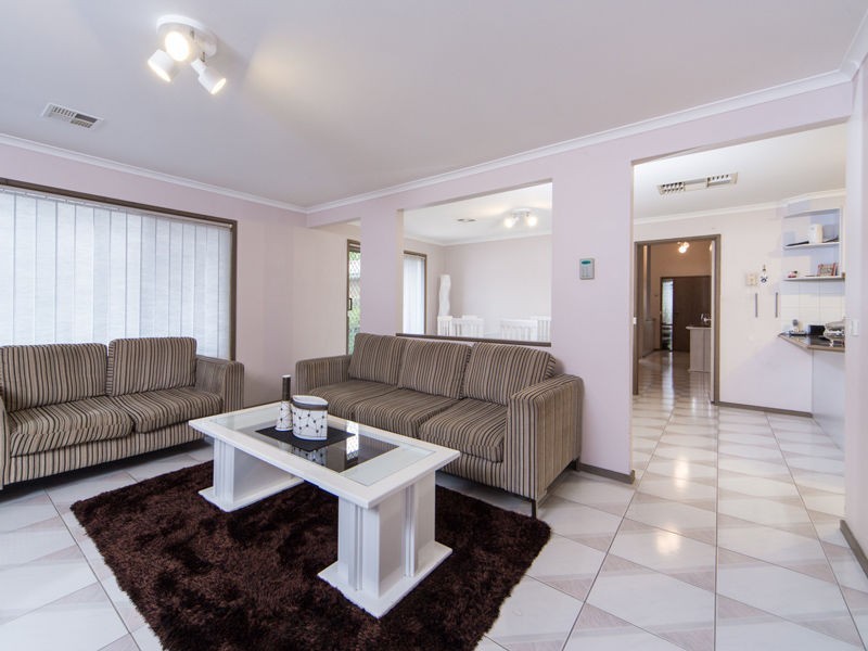 3 Enoch Rise, Hallam VIC 3803