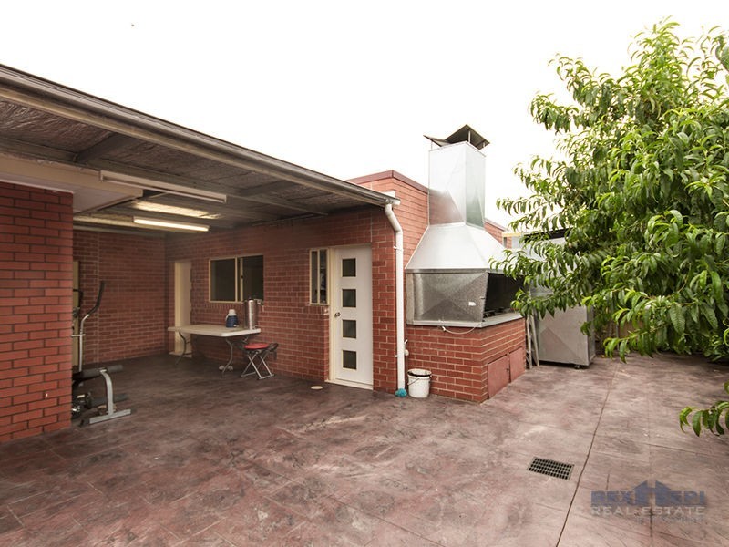 22 Azalea Crescent, Dandenong North VIC 3175