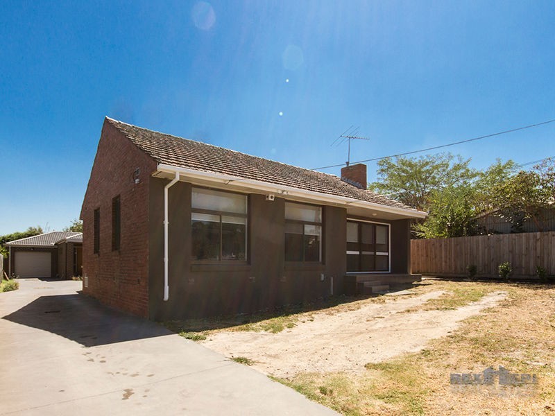 Unit 1/33 Tristania Street, Doveton VIC 3177