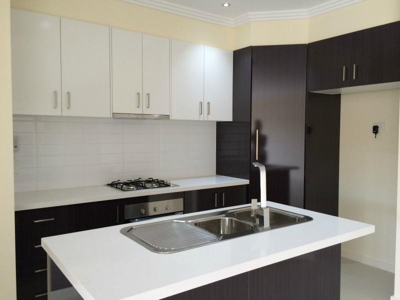 Unit 2/280 Pound Road, Hampton Park VIC 3976