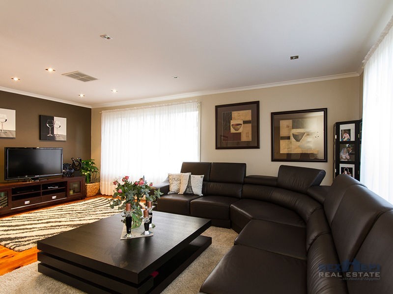 3 Albany Court, Endeavour Hills VIC 3802