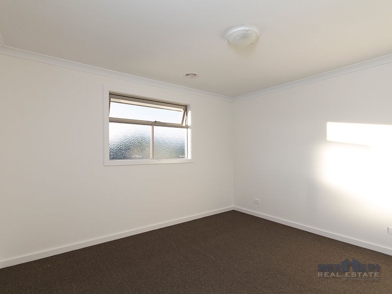 Unit 4/280 Pound Road, Hampton Park VIC 3976