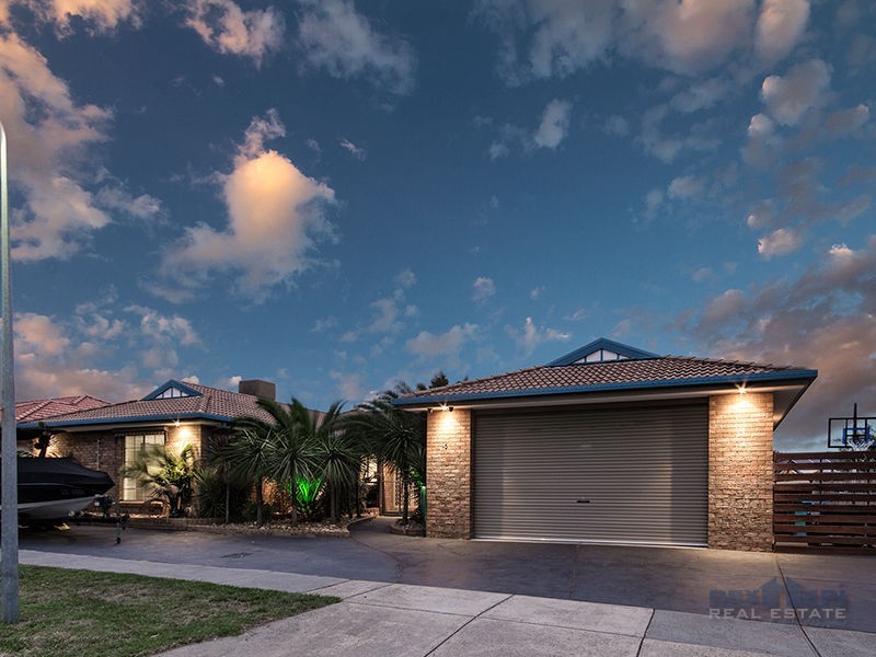 16 Meldrum Court, Narre Warren South VIC 3805