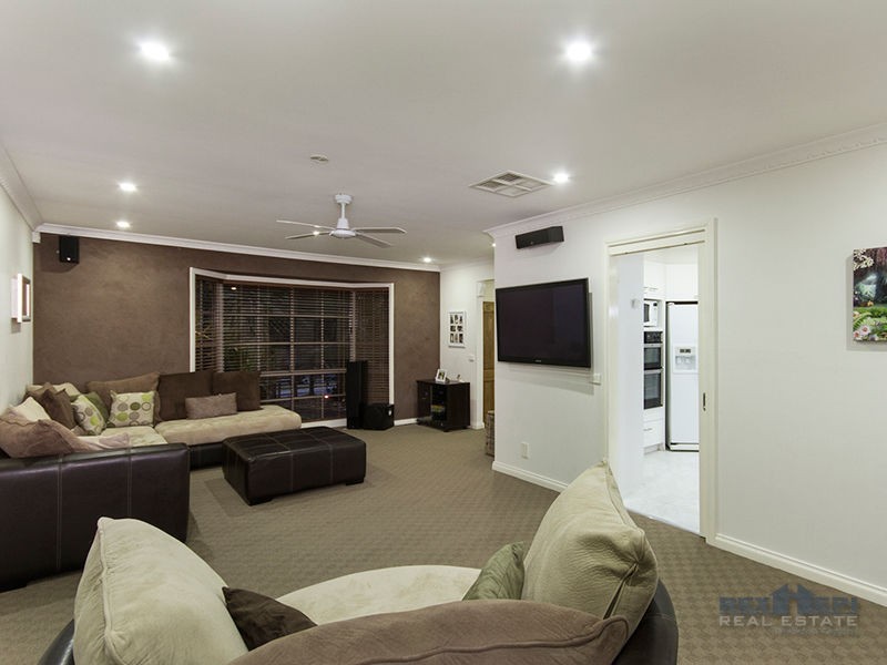 16 Meldrum Court, Narre Warren South VIC 3805