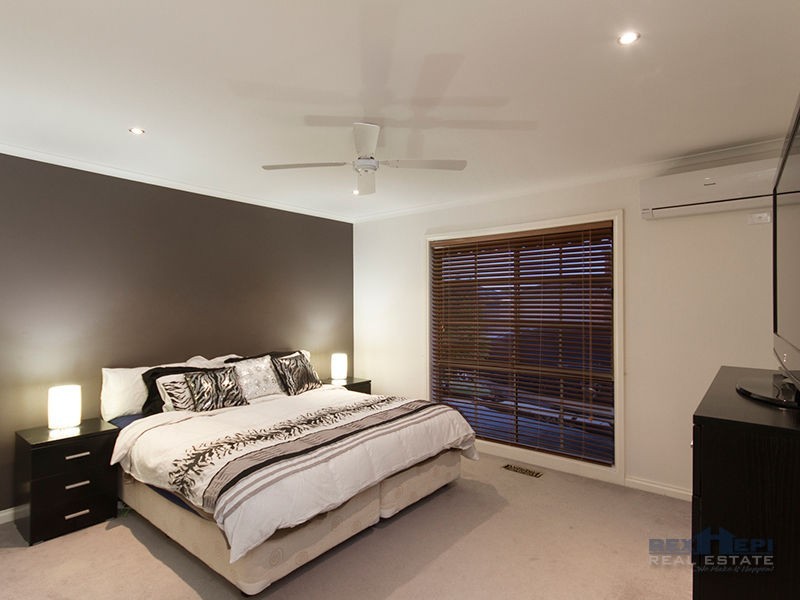 16 Meldrum Court, Narre Warren South VIC 3805