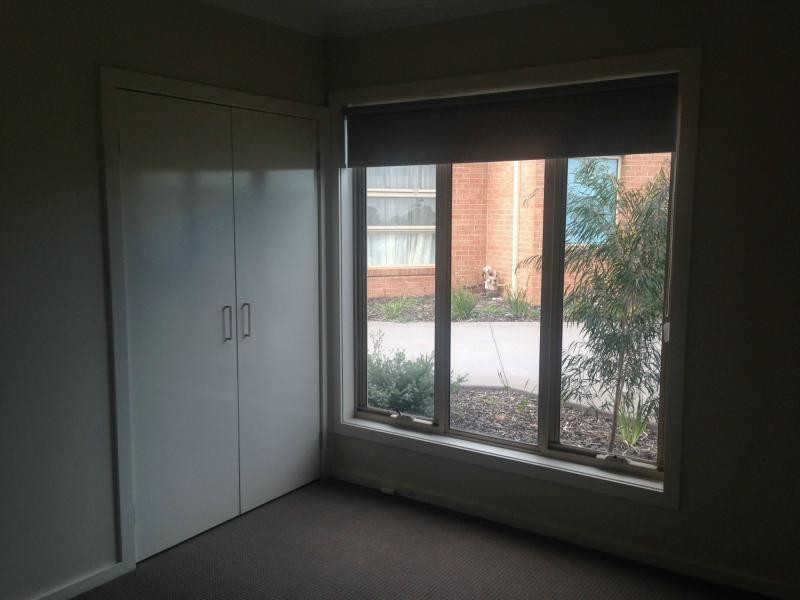 Unit 1/22 Immy Parade, Narre Warren VIC 3805