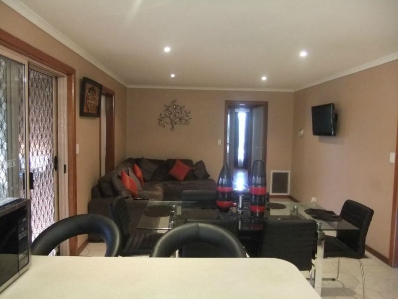 7 Kanumbra Court, Hallam VIC 3803