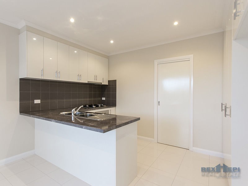 Unit 1/105 Springfield Drive, Narre Warren VIC 3805