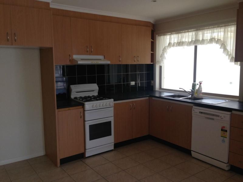 3 Riley Place, Hampton Park VIC 3976