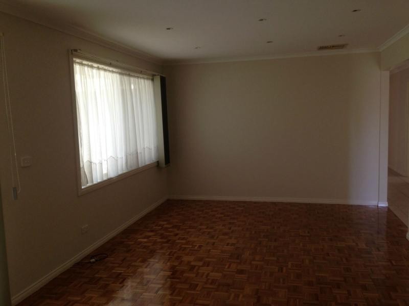 3 Riley Place, Hampton Park VIC 3976