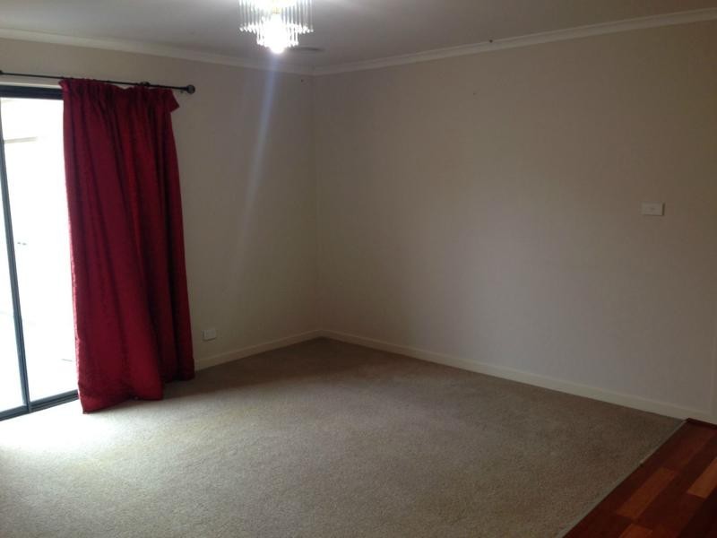 25 Tobin Way, Lyndhurst VIC 3975
