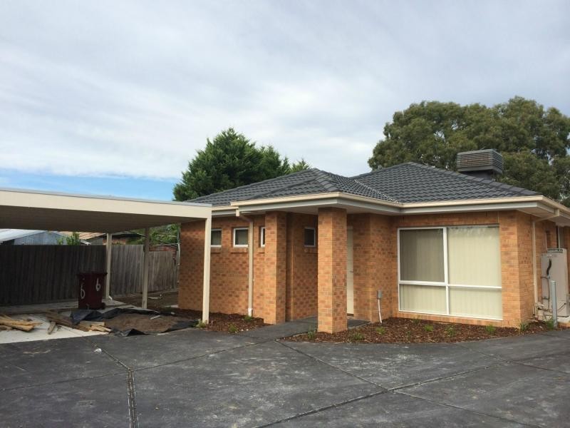 Unit 2/6 Anderson Close, Hampton Park VIC 3976