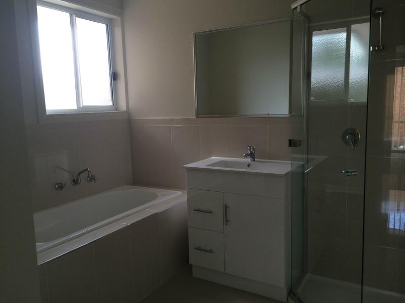 Unit 2/6 Anderson Close, Hampton Park VIC 3976