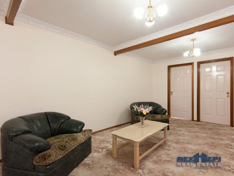 33 Kilberry Crescent, Hallam VIC 3803