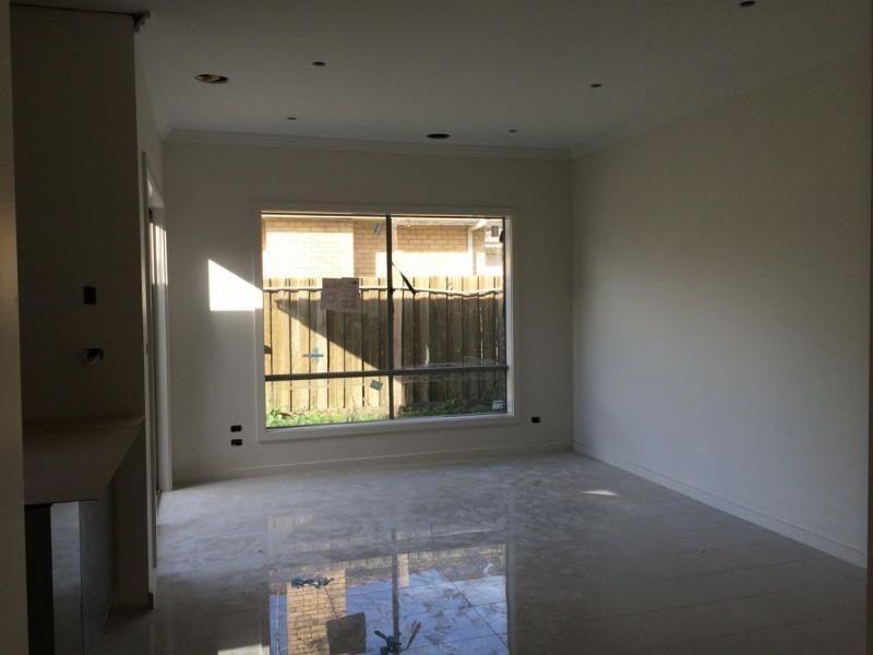 Unit 5/103 Shrives Road, Hampton Park VIC 3976