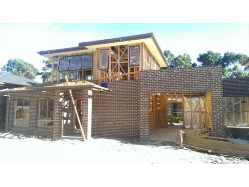 Unit 13/103 Shrives Road, Hampton Park VIC 3976