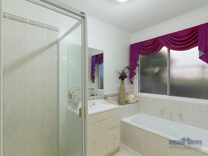 32 St Georges Road, Narre Warren South VIC 3805