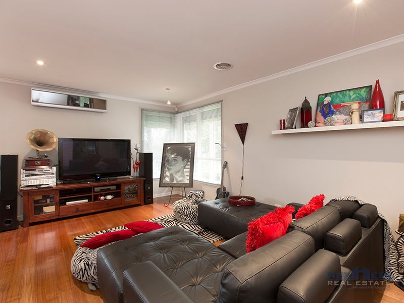 204 Centre Road, Narre Warren VIC 3805