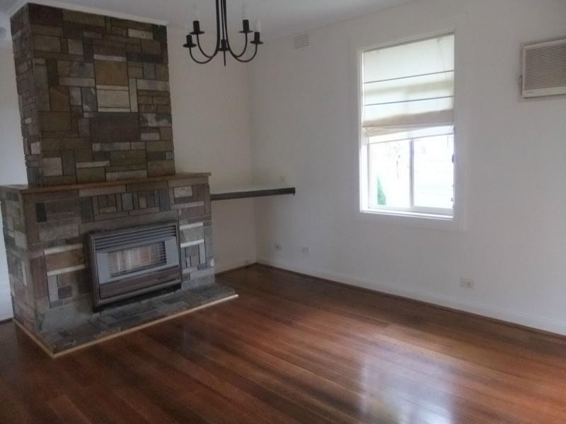 2 Rose Drive, Doveton VIC 3177