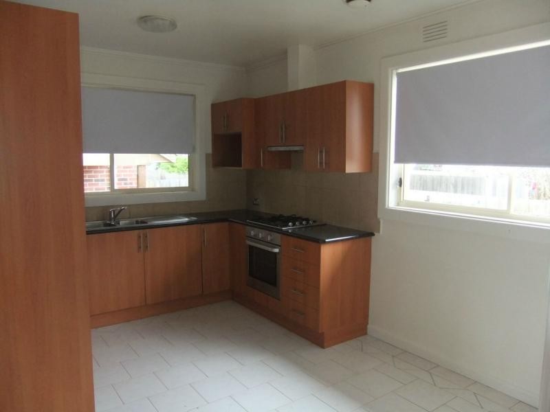 2 Rose Drive, Doveton VIC 3177