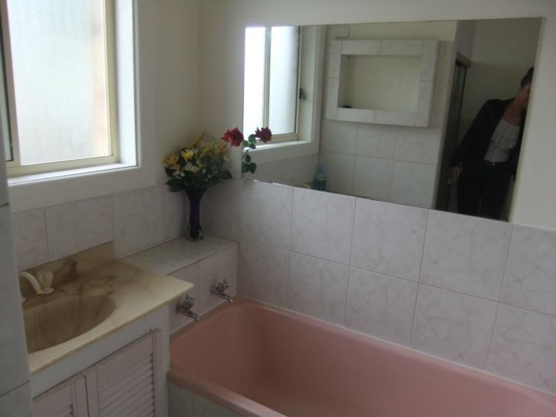 2 Rose Drive, Doveton VIC 3177