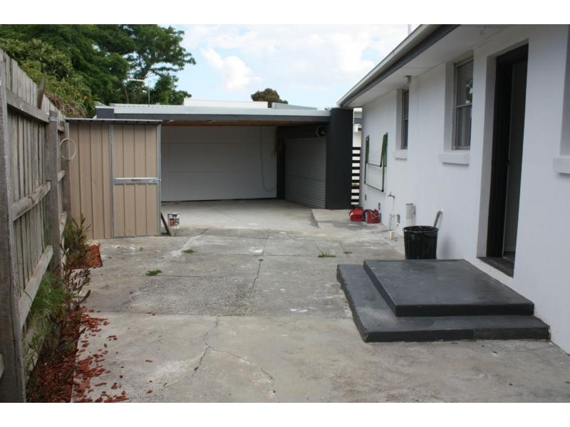 Unit 1/12 Conferta Crescent, Doveton VIC 3177