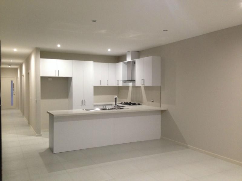 8 Cobberly Way, Cranbourne North VIC 3977