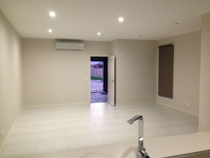 8 Cobberly Way, Cranbourne North VIC 3977