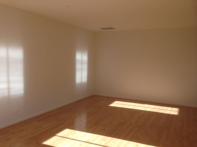 5 Coberley Way, Cranbourne North VIC 3977