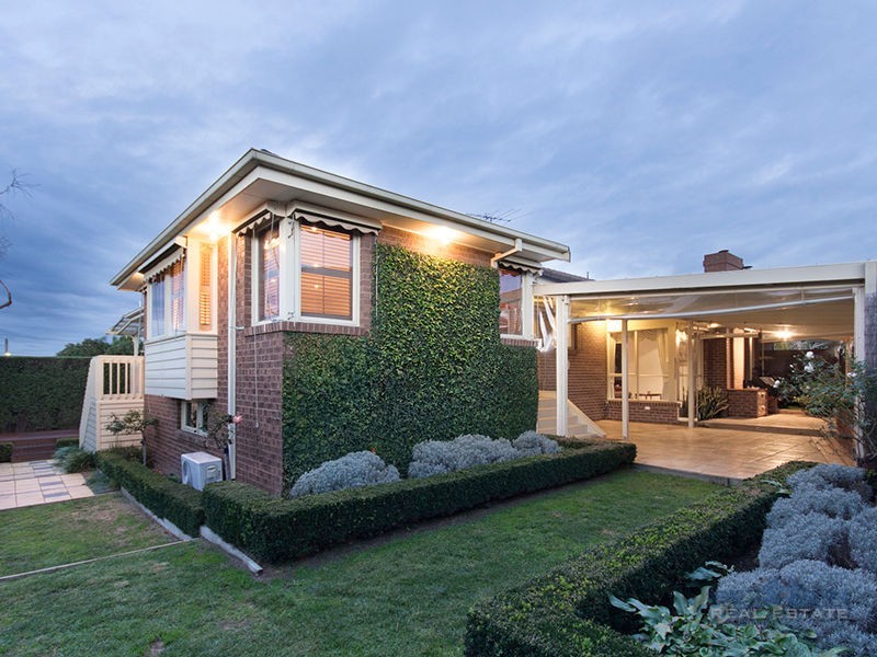 3 Patricia Court, Hampton Park VIC 3976