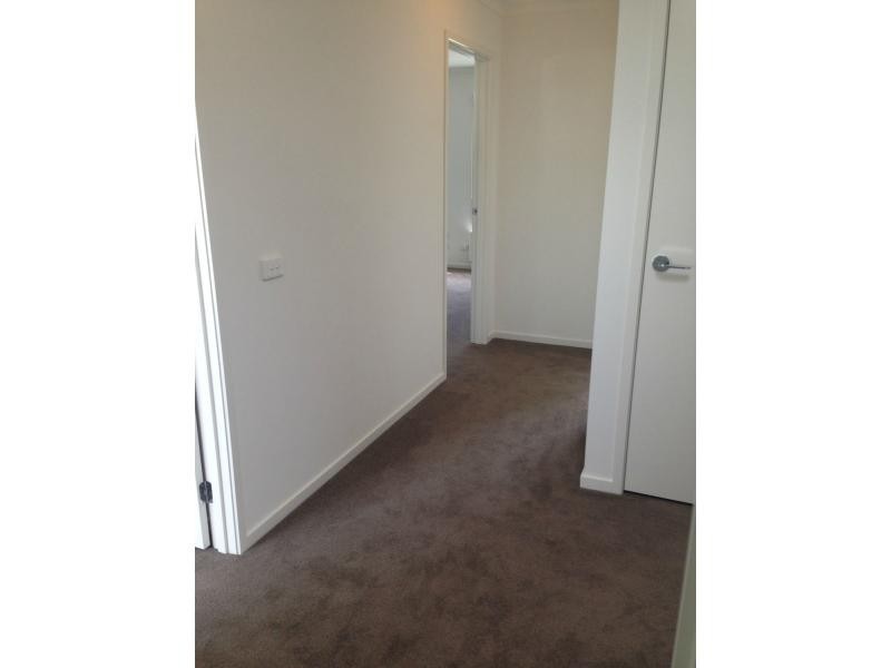 14 Officedale Road, Officer VIC 3809