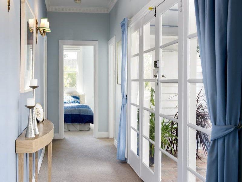2 Dixon Grove, Blackburn VIC 3130