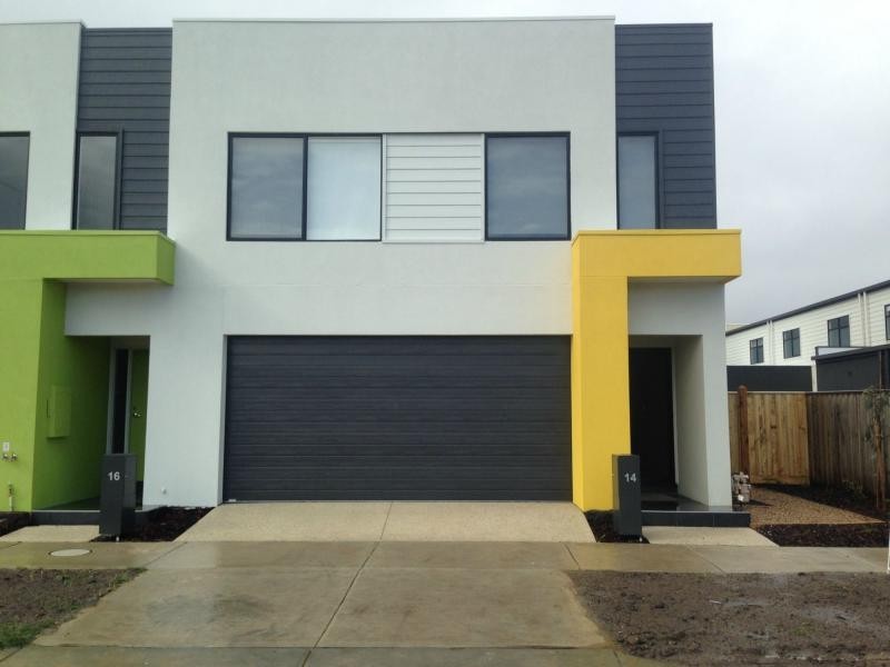 14 Officedale Road, Officer VIC 3809