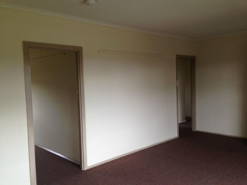 9 Laburnam Grove, Doveton VIC 3177