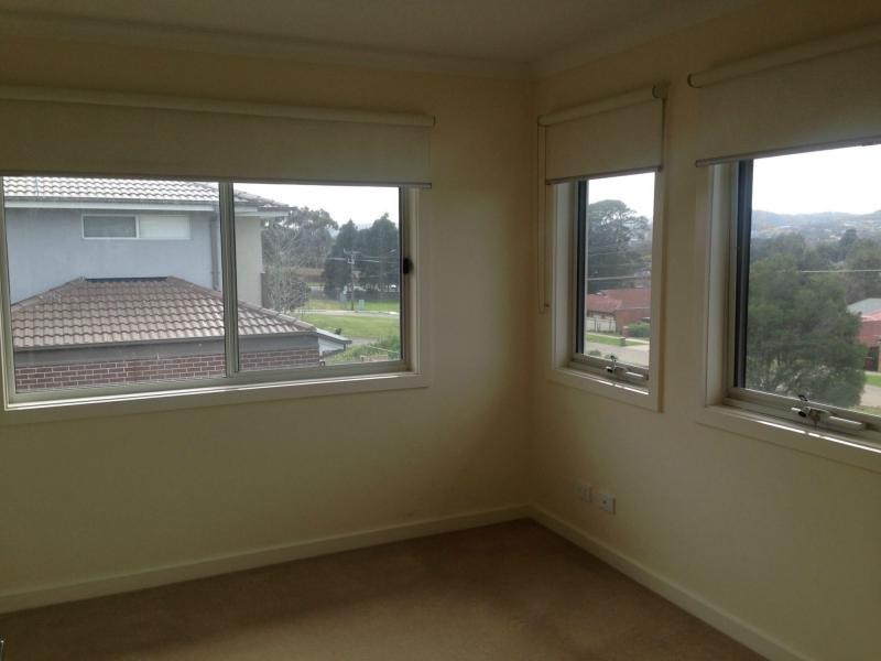 Unit 12/6-8 Innes Court, Berwick VIC 3806