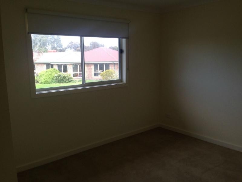 Unit 12/6-8 Innes Court, Berwick VIC 3806