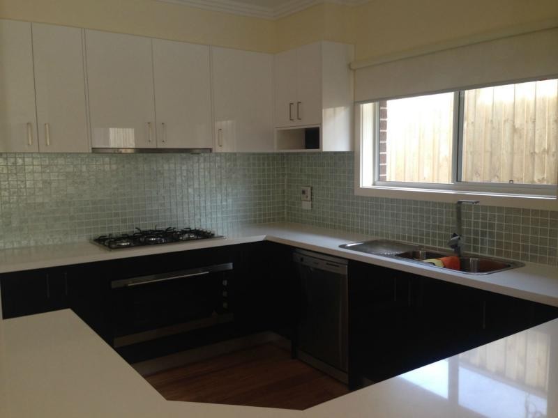 Unit 12/6-8 Innes Court, Berwick VIC 3806