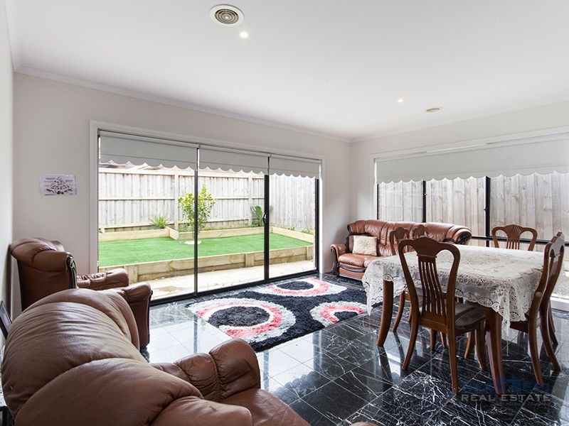 2 Misty Close, Berwick VIC 3806