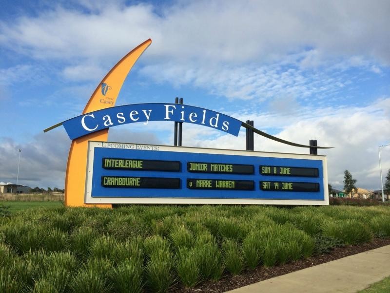 24 Kosciuszko Circuit, Clyde VIC 3978