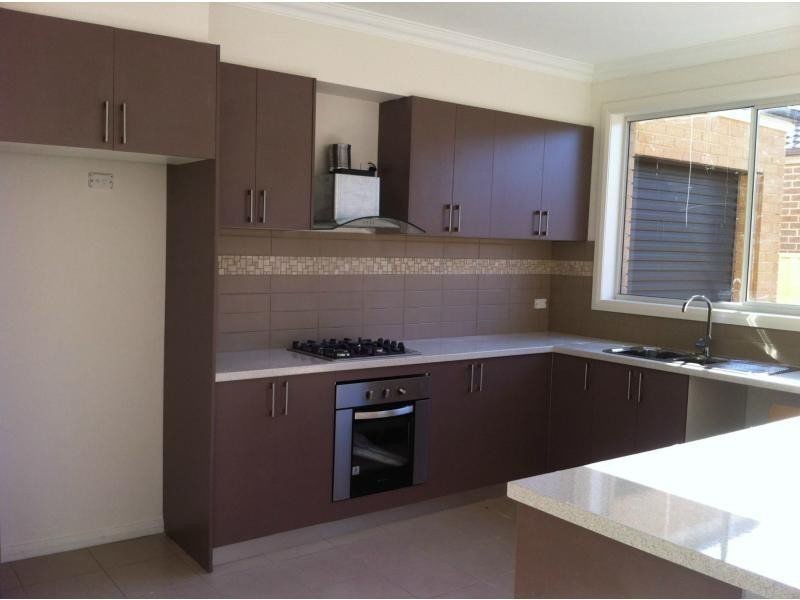 86 Blue Hills Boulevard, Pakenham VIC 3810