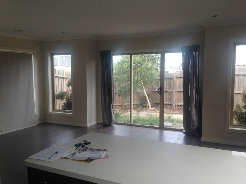 Unit 1/22 Immy Parade, Narre Warren VIC 3805