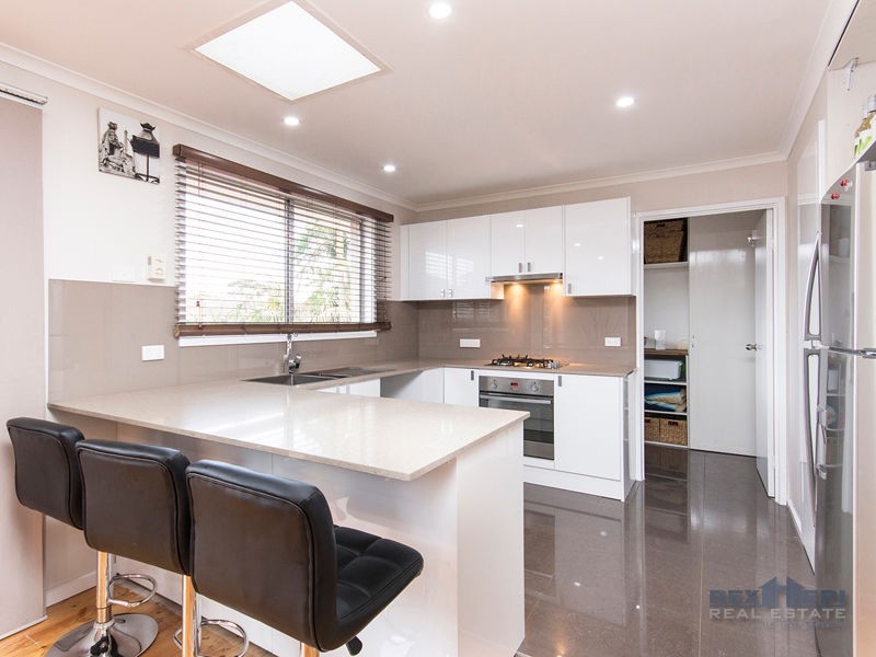 2 Albany Court, Endeavour Hills VIC 3802